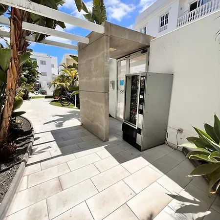Bristol Sunset Beach Private Apartment Corralejo Exterior photo